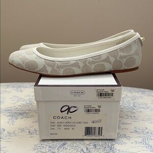 Coach Women's Cream and Gold Ballet Flats, sz 7